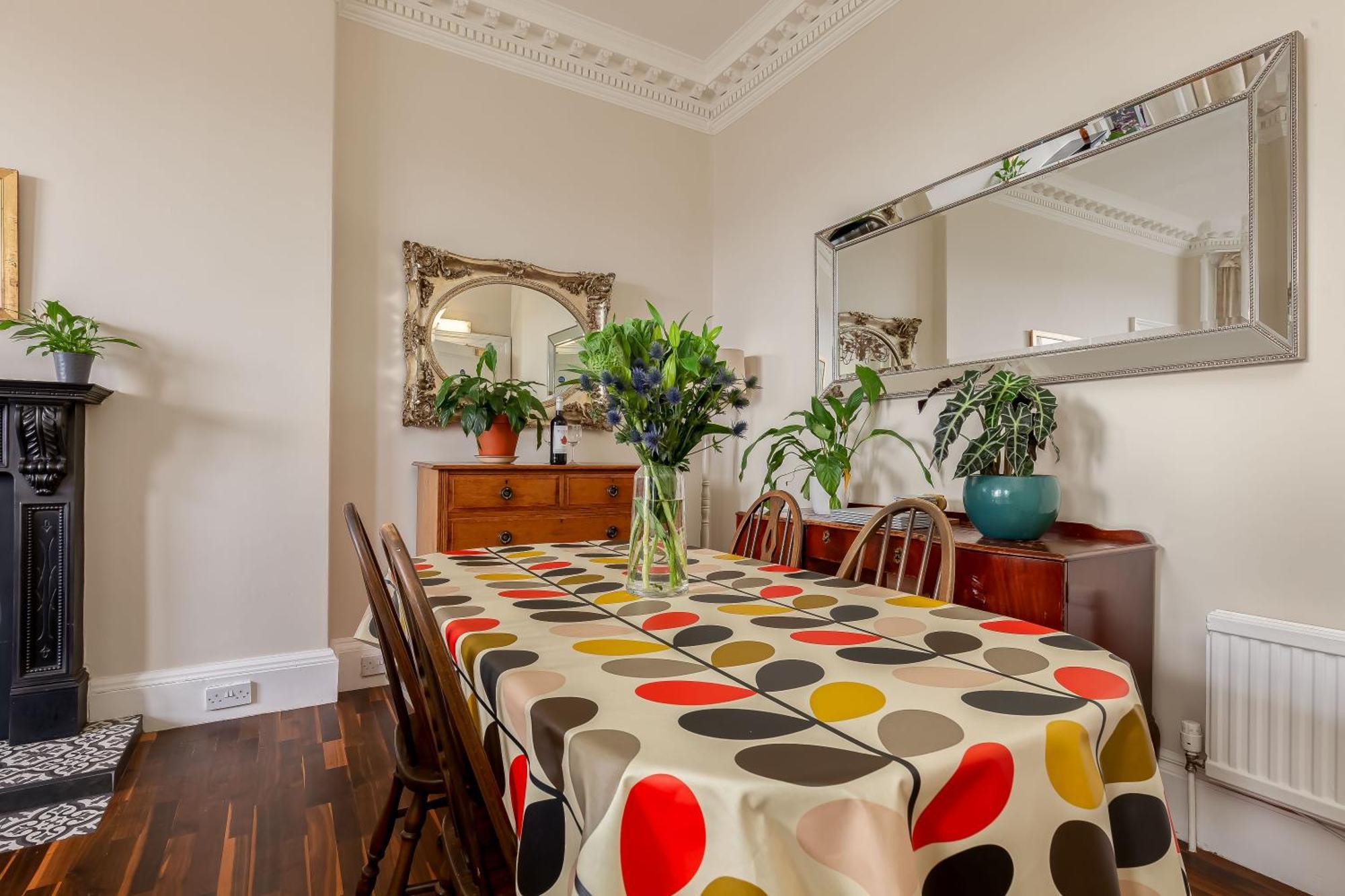 Stylish Victorian Apartment'S Close To The Botanical Gardens, Free Parking! EDI Eksteriør billede